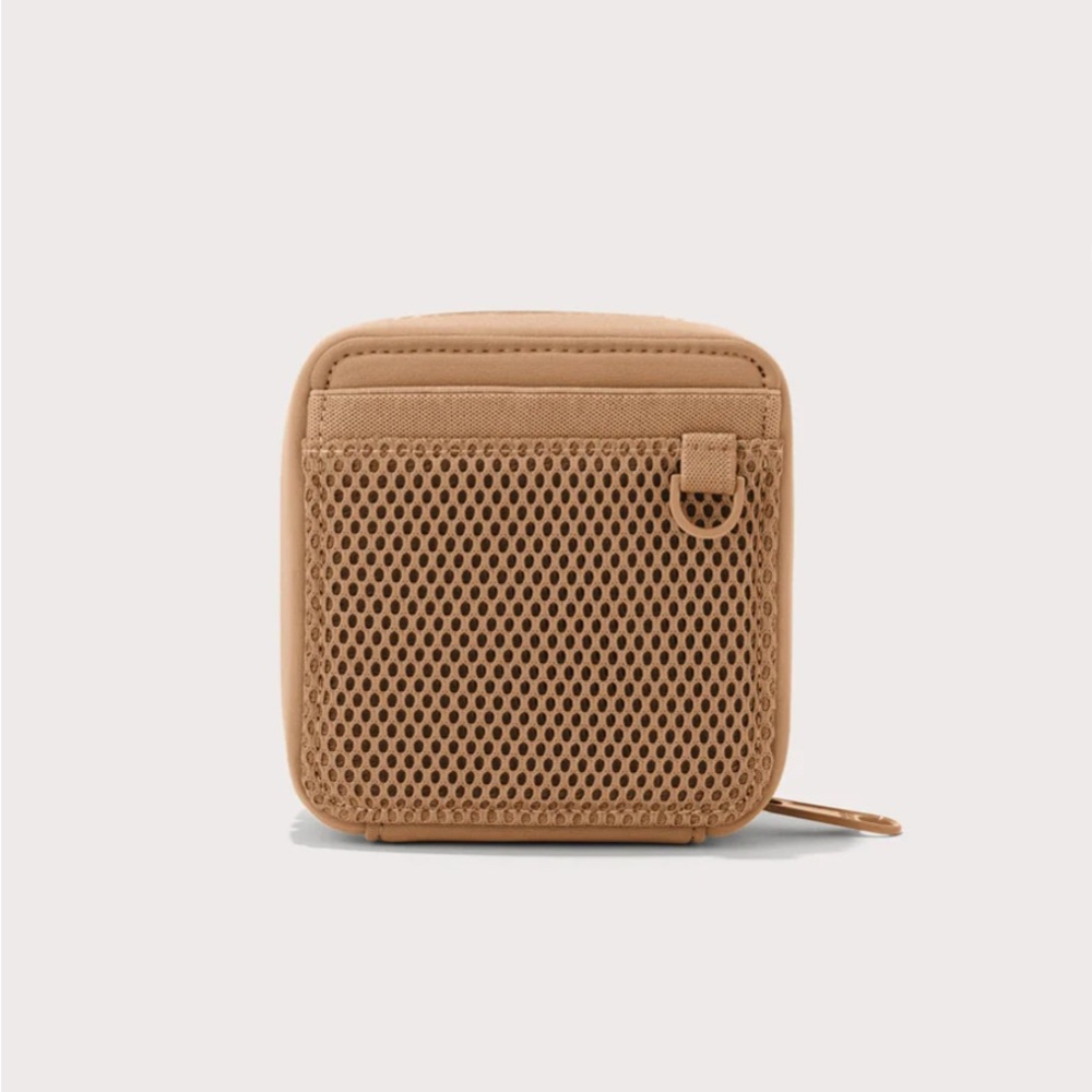 Dagne Dover - ARLO NEOPRENE TECH ORGANIZER